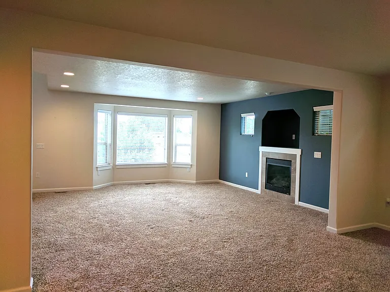 1286 Westbrook Dr NW — Photo 3
