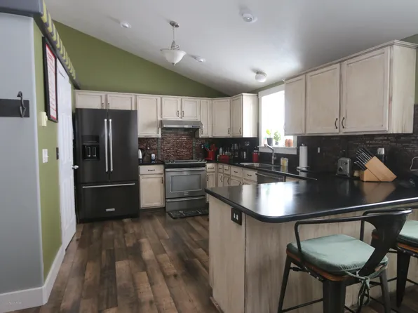 1485 Muddy String Rd, Thayne, WY 83127