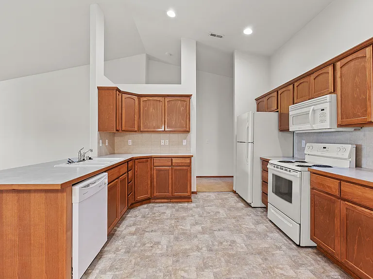 1226 N Bell St #1226B — Photo 8