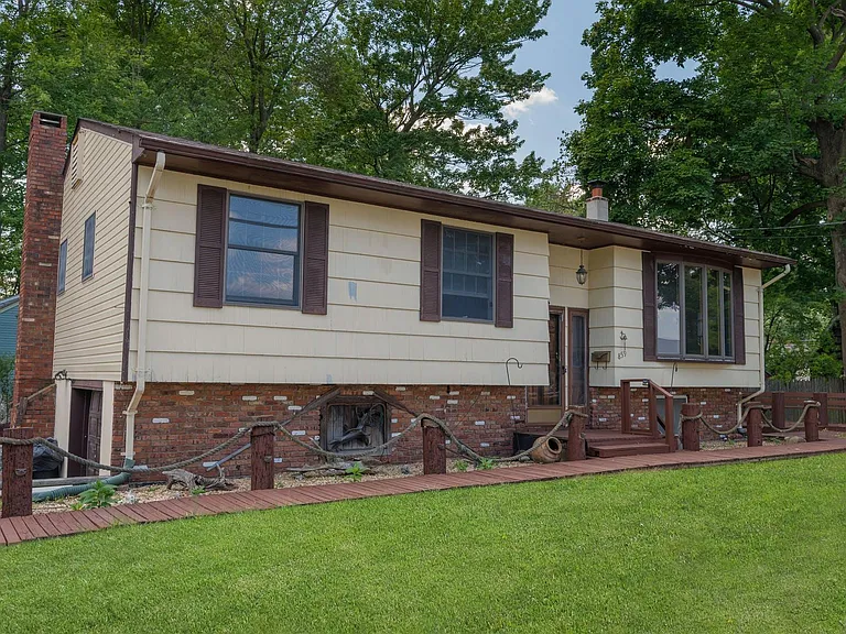 859 Lake Shore Dr — Photo 7