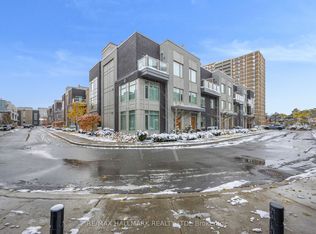 26 Applewood Ln #44, Toronto, ON M9C 0C1