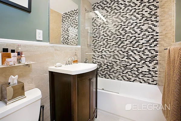Sold by (Legacy) Elegran | media 6