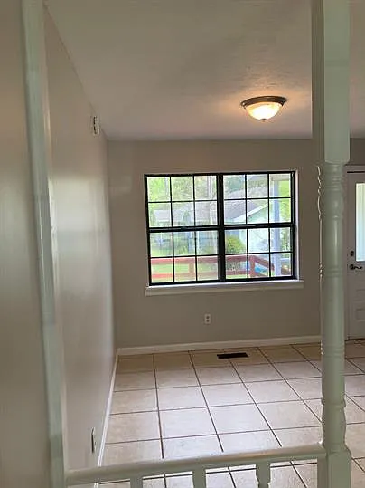 1599 Coombs Dr #2 — Photo 5