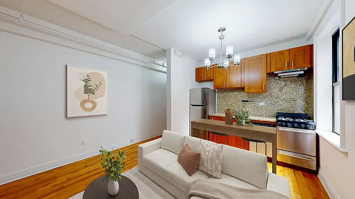 Rented by Bond New York | media 17