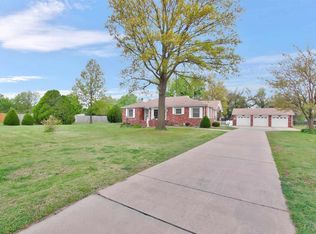 10220 W Pawnee Ave, Wichita, KS 67209
