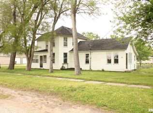 510 Broadway St, New Boston, IL 61272
