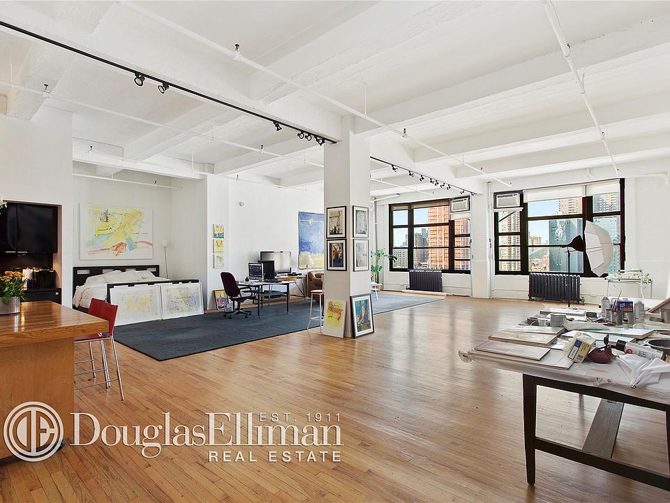 1st image of 448 W 37th St APT 12B