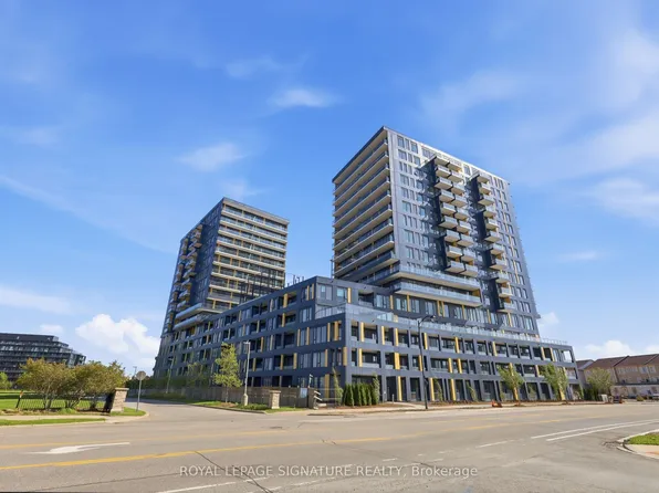 4853 Thomas Alton Blvd #415, Burlington, ON L7M 0H3