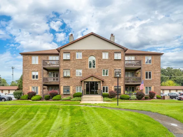 6413 Oak Forest Ave APT 1S, Tinley Park, IL 60477