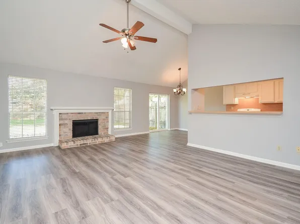 3911 Issacks Way, Sugar Land, TX 77479