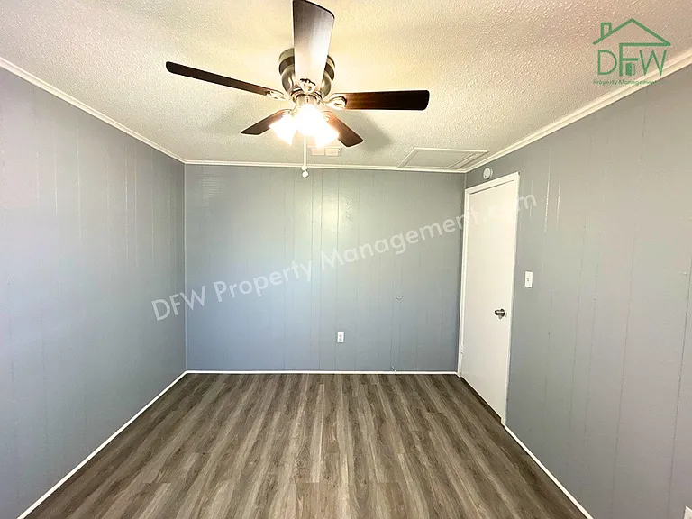 1615 Voirin Rd — Photo 9