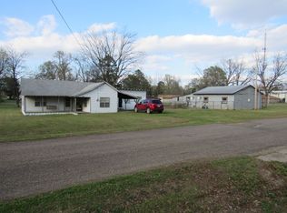 410 E Richmond St, Ashdown, AR 71822
