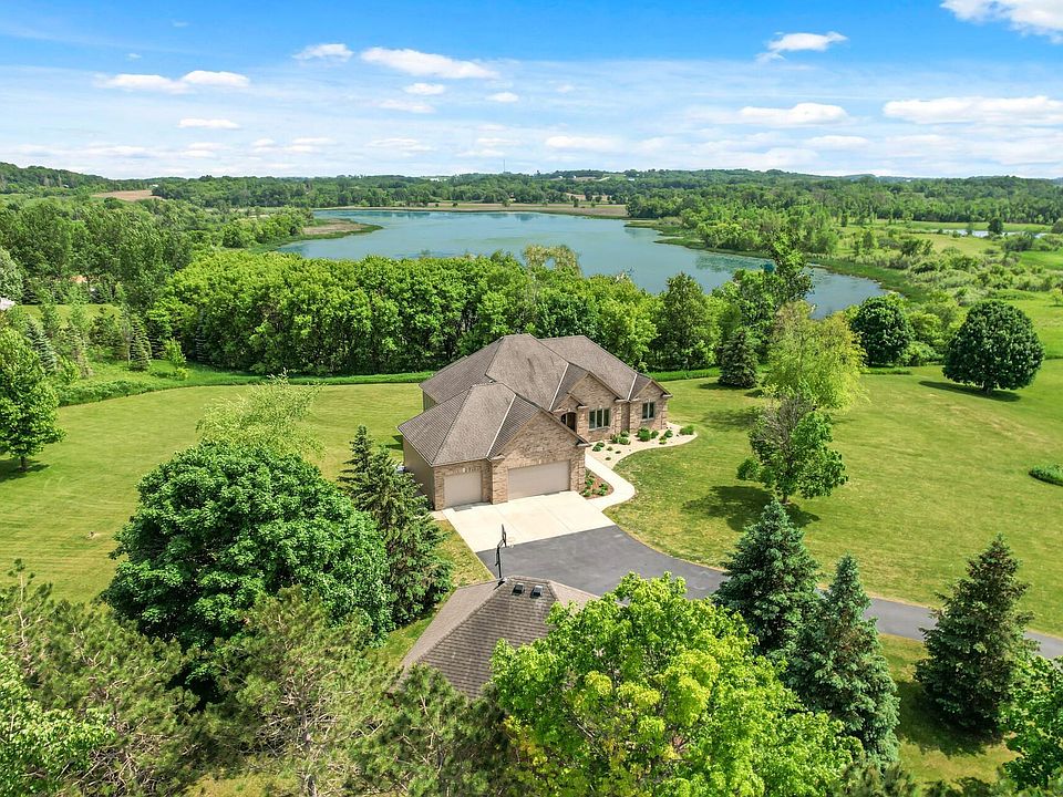 1st image of 26355 Wyldewood Dr