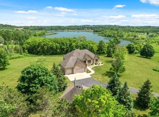 26355 Wyldewood Dr, Webster, MN 55088