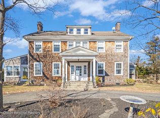 633 Little Silver Point Rd, Little Silver, NJ 07739