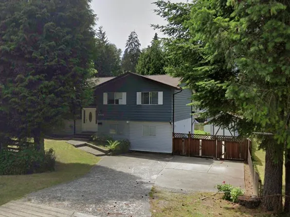 3370 Viewmount Dr, Pt Moody, BC V3H 2M1