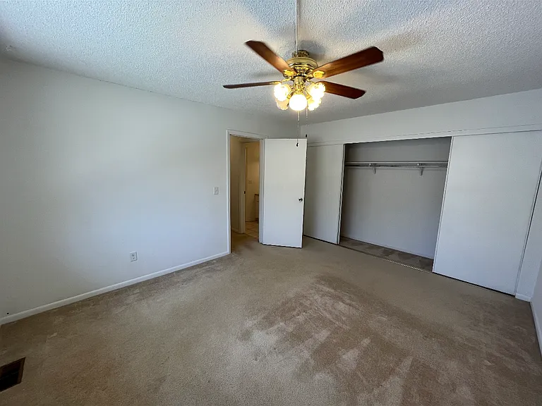 7995 E Mississippi Ave #F10 — Photo 3