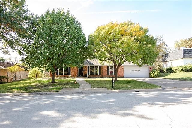 1st image of 4224 Dawn Dr