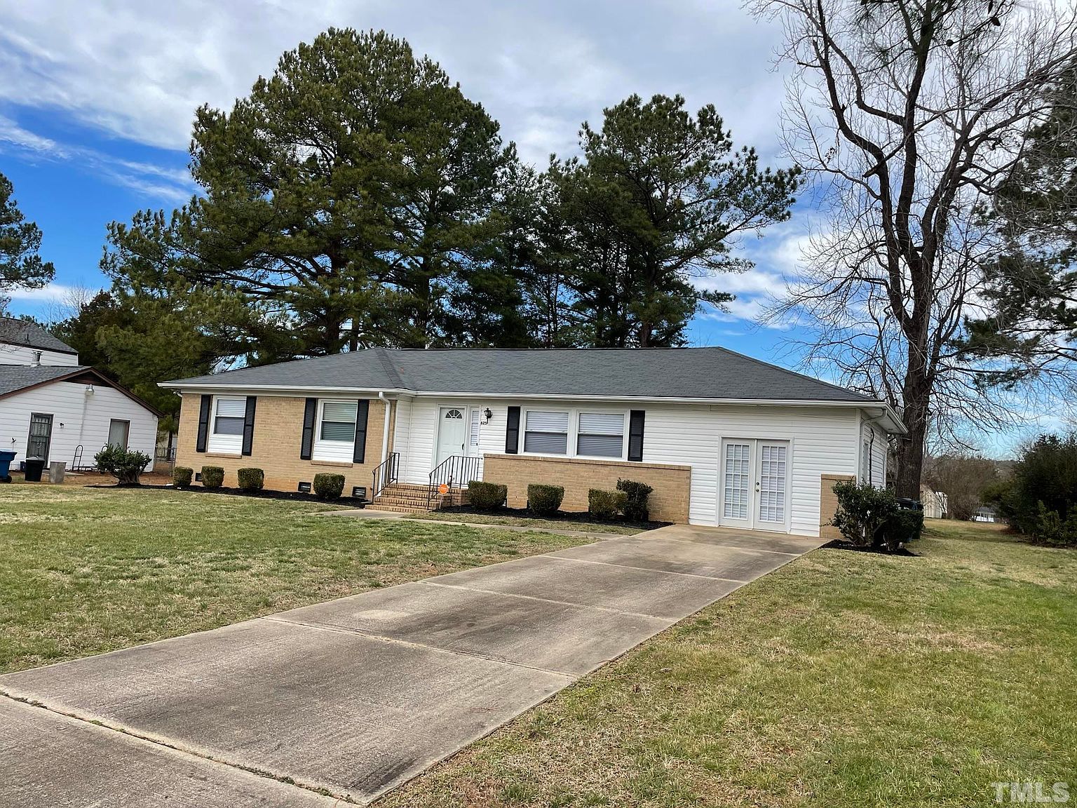 625 Red Carriage Ave, Durham, NC 27704 Zillow