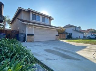 1131 E Goshen Ave, Fresno, CA