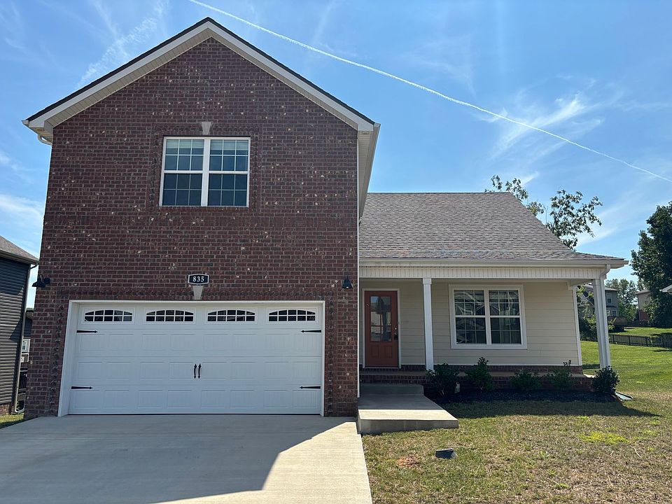 1st image of 835 Lillian Grace Dr