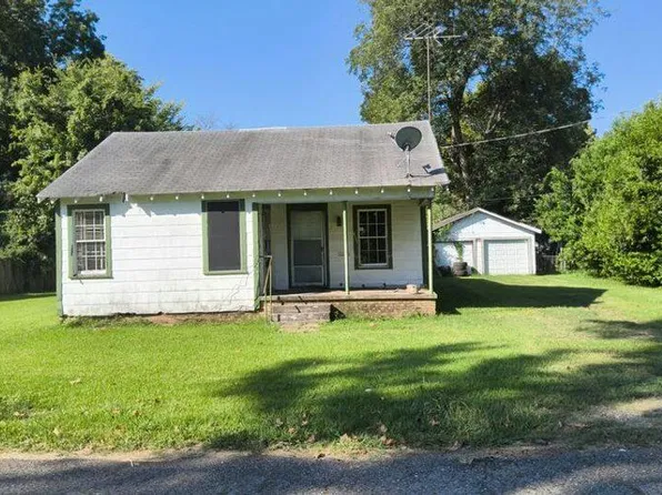2614 Hoyer St, Bossier City, LA 71112