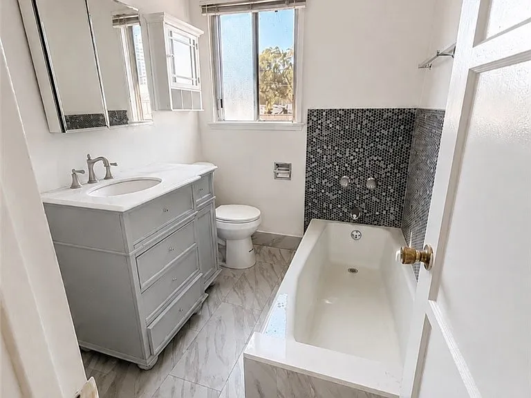 4109 Warner Blvd #C — Photo 6