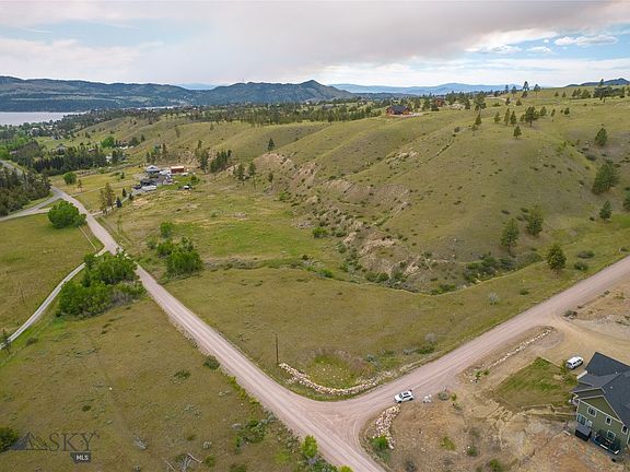 2nd image of 8585 Eagle View Rd