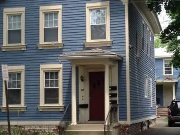 31 Edwards St #2, New Haven, CT 06511