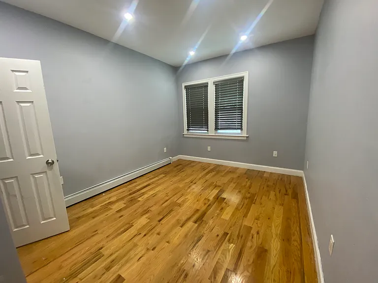 12208 Montauk St #1 — Photo 5