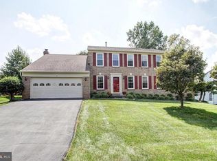 21 Locustwood Ct, Silver Spring, MD 20905