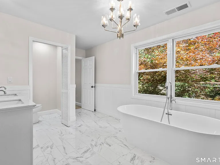 120 Ivy Hill Rd — Photo 26