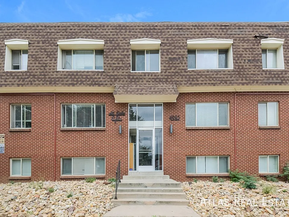 4993 N King St #103