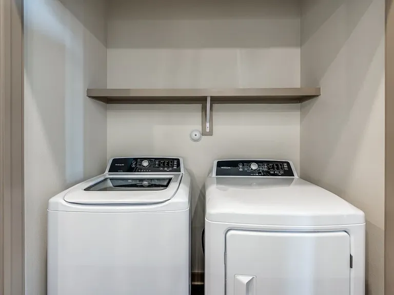 Jefferson Verdant Townhomes — Photo 12