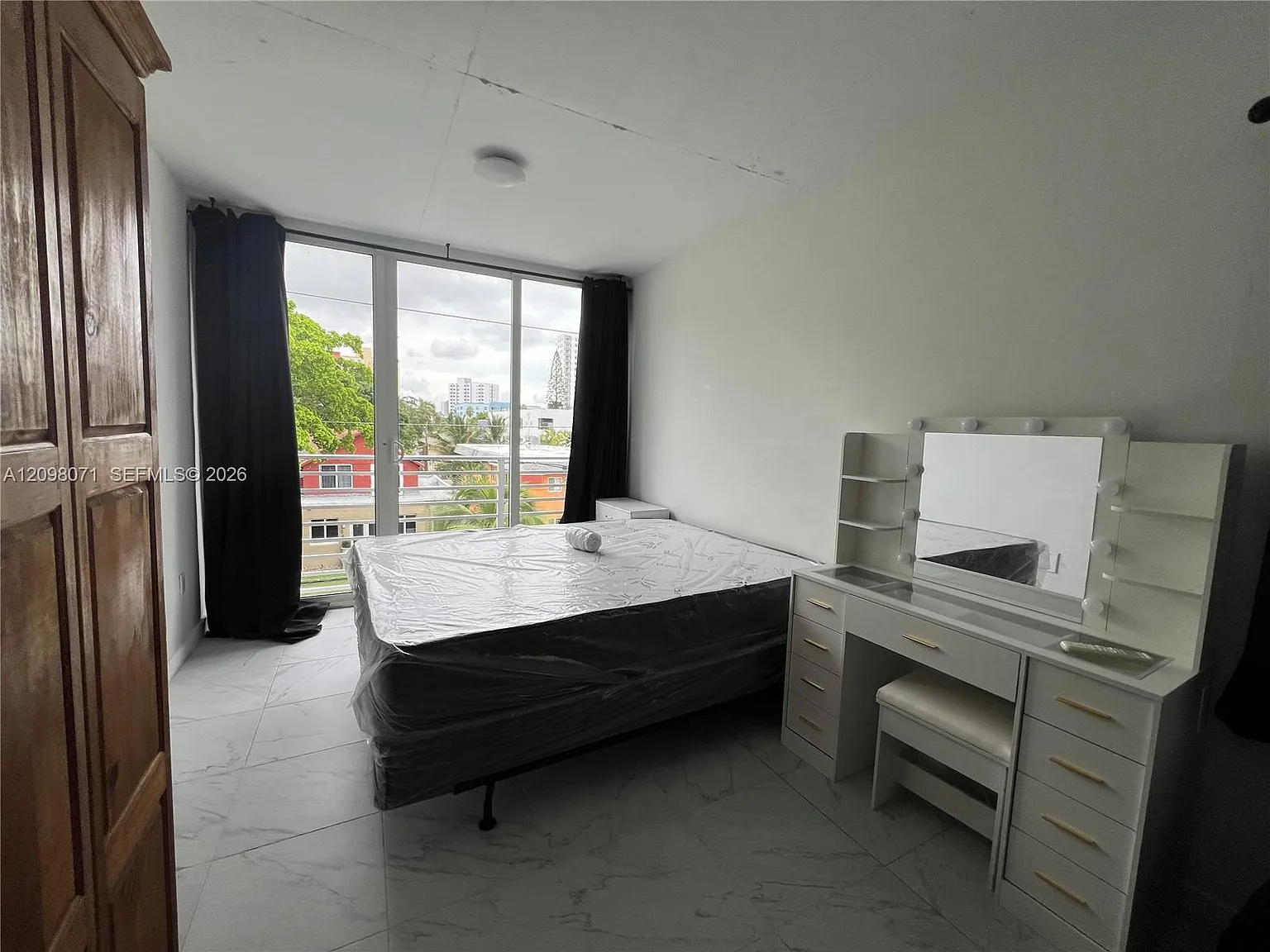 City Of Miami South — Photo 3