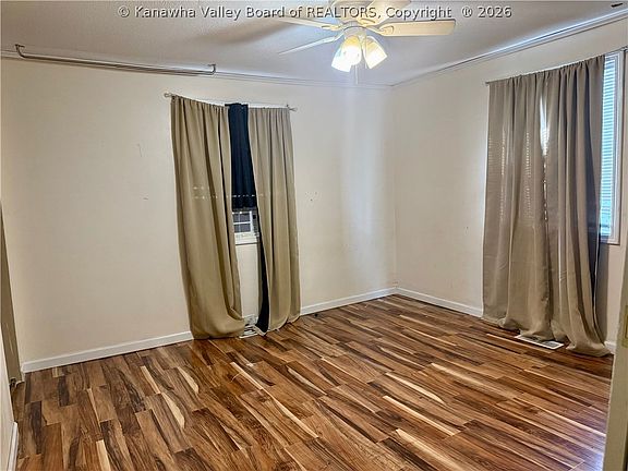 4th image of 3124 31st St