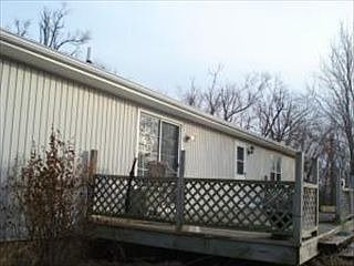 2nd image of 3812 N Woodbine Rd