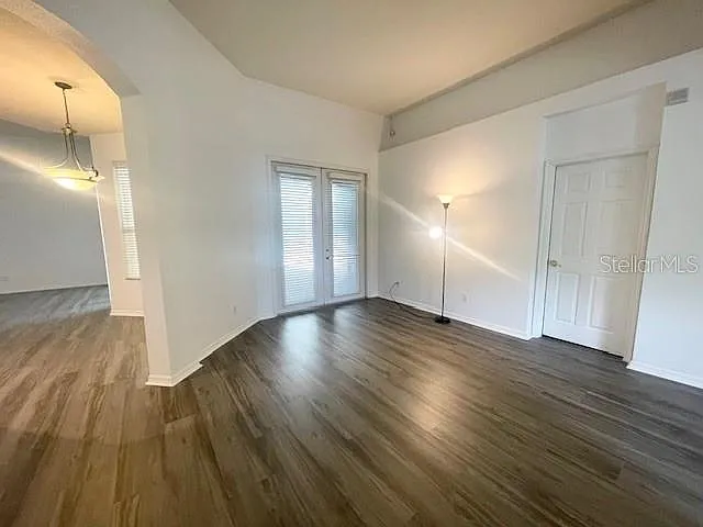 8343 Torrington Ave — Photo 9