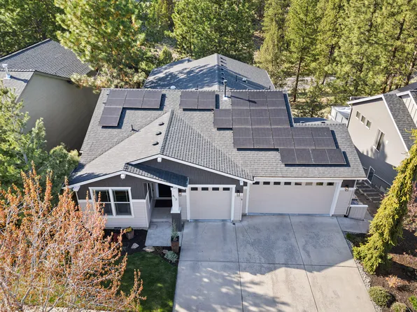 413 Flagline Dr, Bend, OR 97703