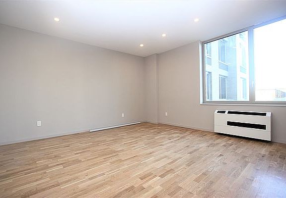 4th image of 1511 Bedford Ave #3I