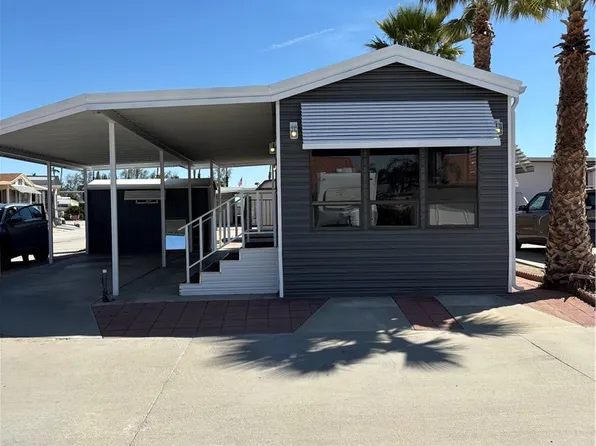 1429 Western Dr, San Jacinto, CA 92583