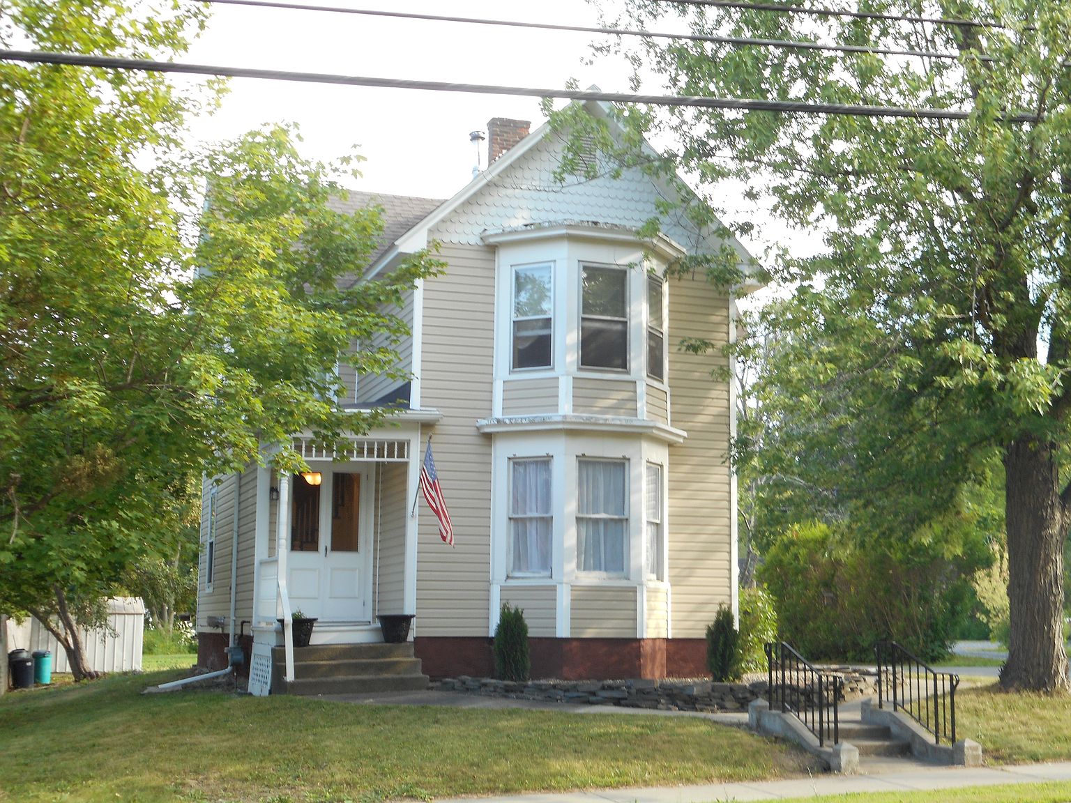 131 Main St, Altamont, NY 12009 Zillow