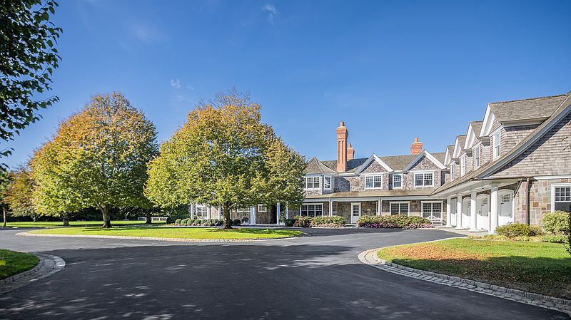 612 Halsey Ln, Bridgehampton, NY 11976 | Out East