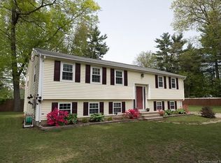 4 Dogwood Rd, Avon, CT 06001