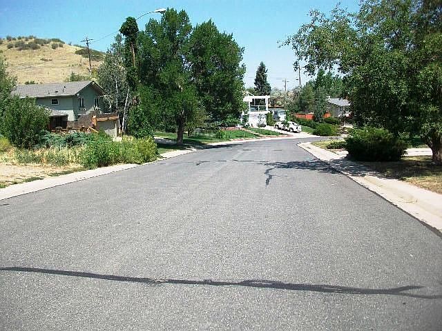 2nd image of 1190 S Foothill Dr