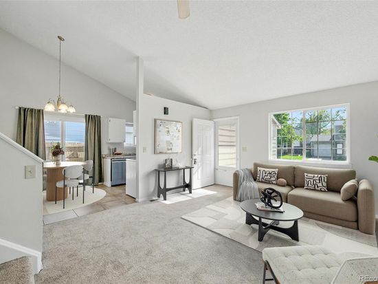 17593 E Temple Drive, Aurora, CO 80015
