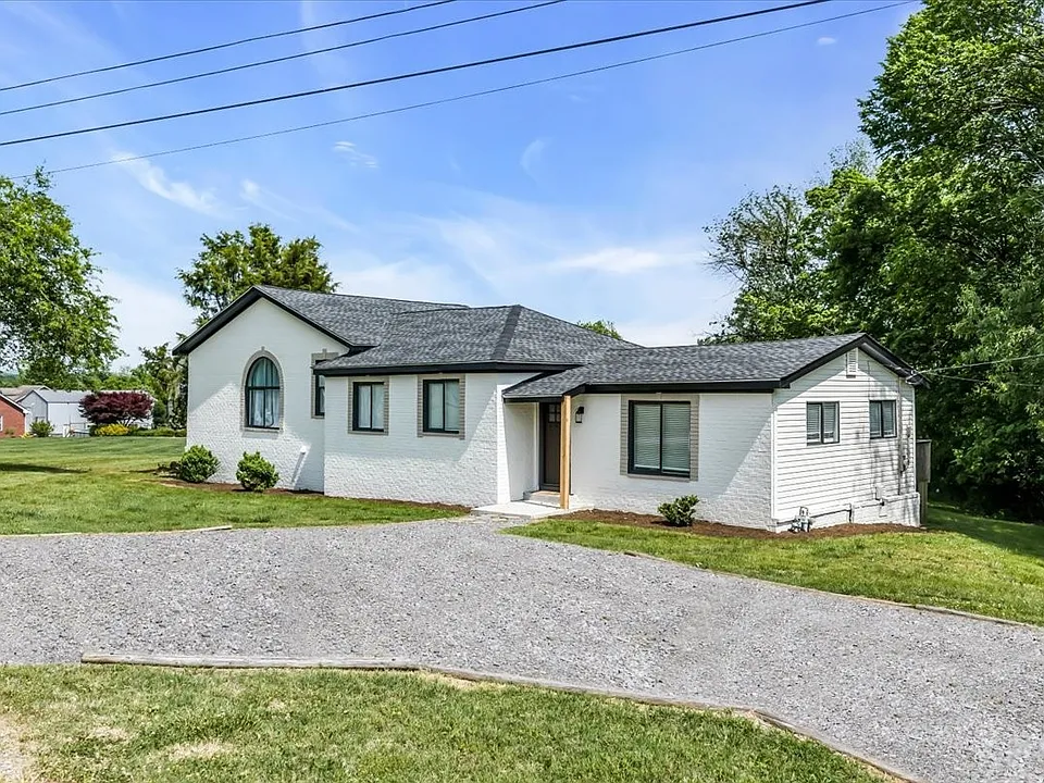 1000 Pruitt Ln
