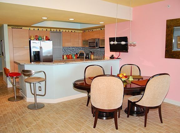 5th image of 2640 Lake Shore Dr Unit 2110