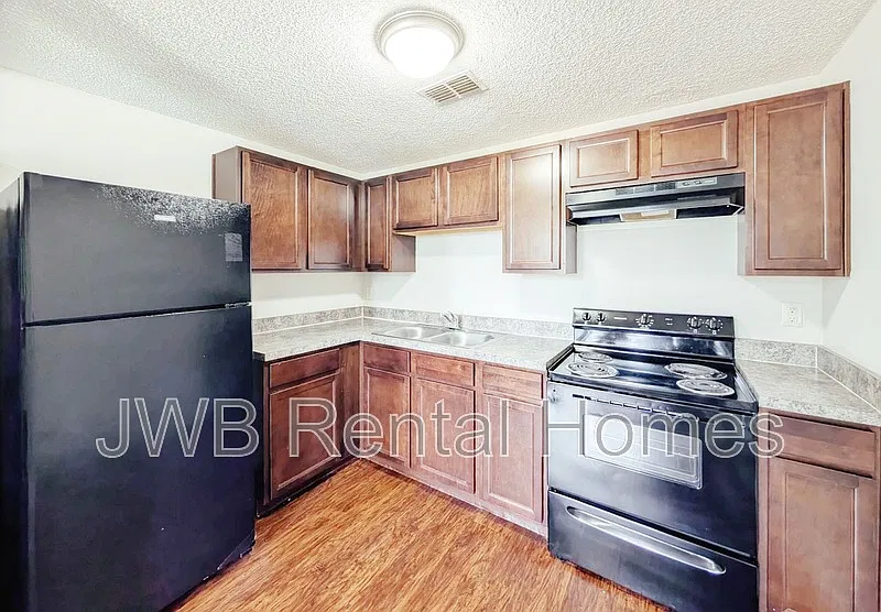 Orange Park — Photo 2