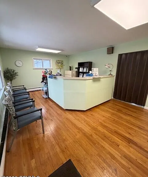 986 Bloom Rd — Photo 5
